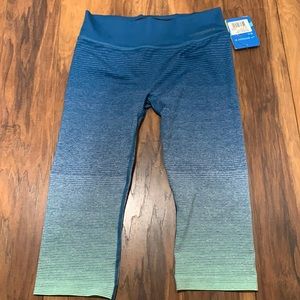 Brooks workout running streaker Capri size medium